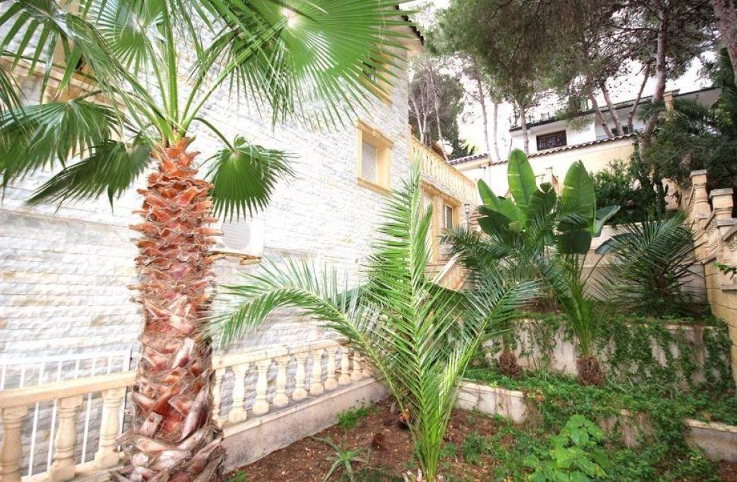 Resale - Villa - Orihuela Costa - Altos de Campoamor