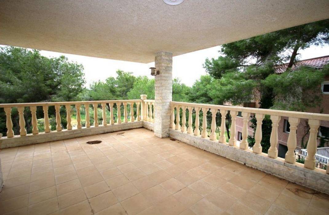 Resale - Villa - Orihuela Costa - Altos de Campoamor