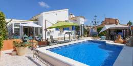 Resale - Villa - Orihuela Costa - La Florida