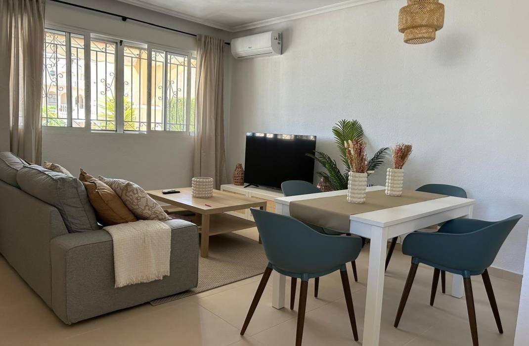 Resale - Villa - Orihuela Costa - Las Filipinas