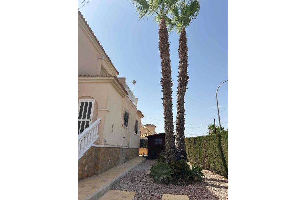 Resale - Villa - Orihuela Costa - Las Filipinas