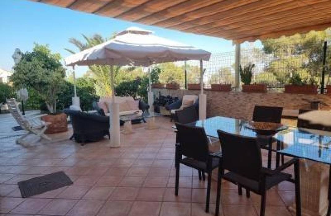 Resale - Villa - Orihuela Costa - Las Filipinas