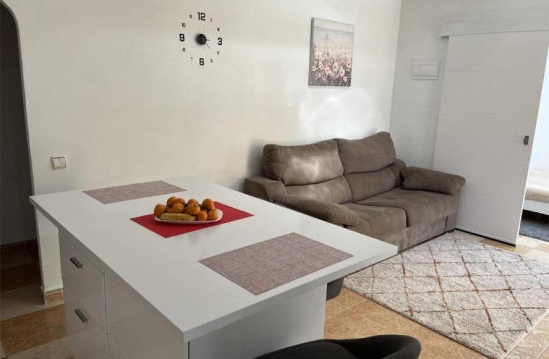 Resale - Villa - Orihuela Costa - Los Almendros-La Florida