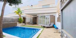 Resale - Villa - Orihuela Costa - Montezenia