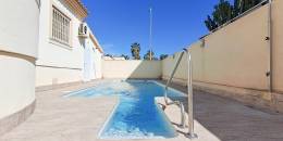 Resale - Villa - Orihuela Costa - Playa Flamenca Norte