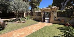 Resale - Villa - Orihuela Costa - Punta Prima