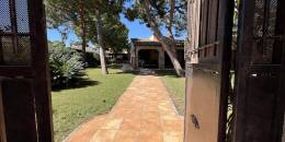 Resale - Villa - Orihuela Costa - Punta Prima