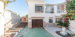 Resale - Villa - Orihuela Costa