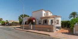 Resale - Villa - Orihuela Costa