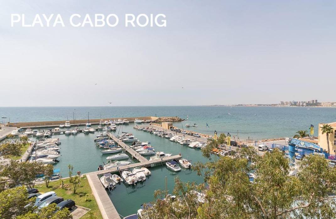Resale - Villa - Orihuela Costa
