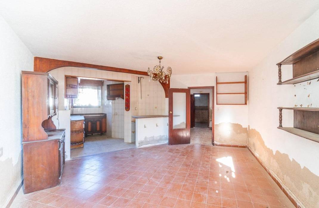 Resale - Villa - Orihuela Costa