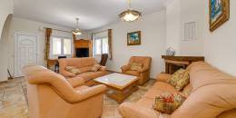 Resale - Villa - Orihuela Costa