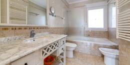 Resale - Villa - Orihuela Costa