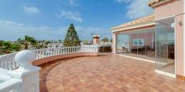 Resale - Villa - Orihuela Costa