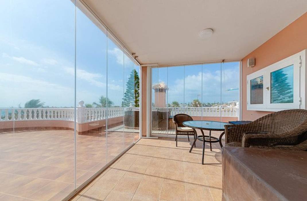 Resale - Villa - Orihuela Costa