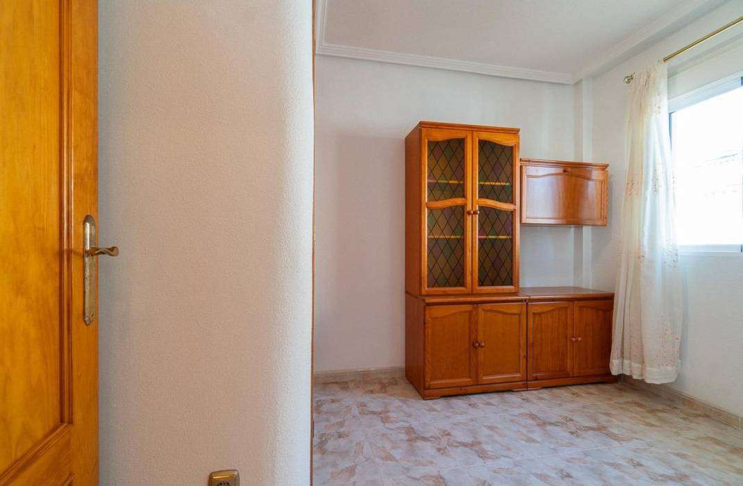 Resale - Villa - Orihuela Costa