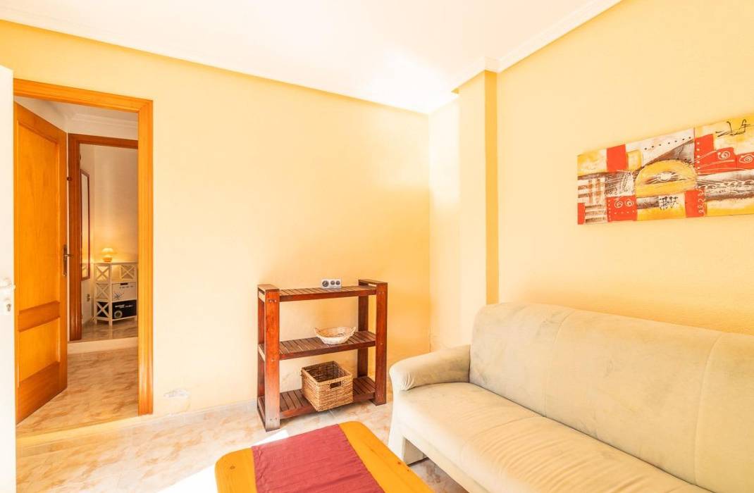 Resale - Villa - Orihuela Costa