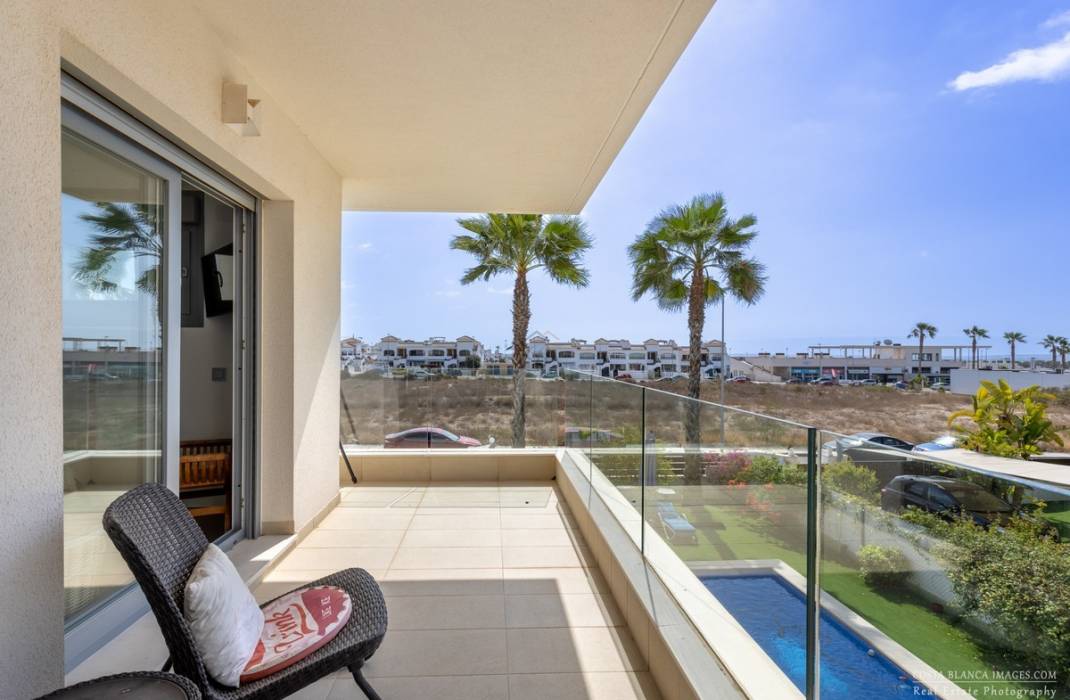 Resale - Villa - Orihuela - Vistabella Golf