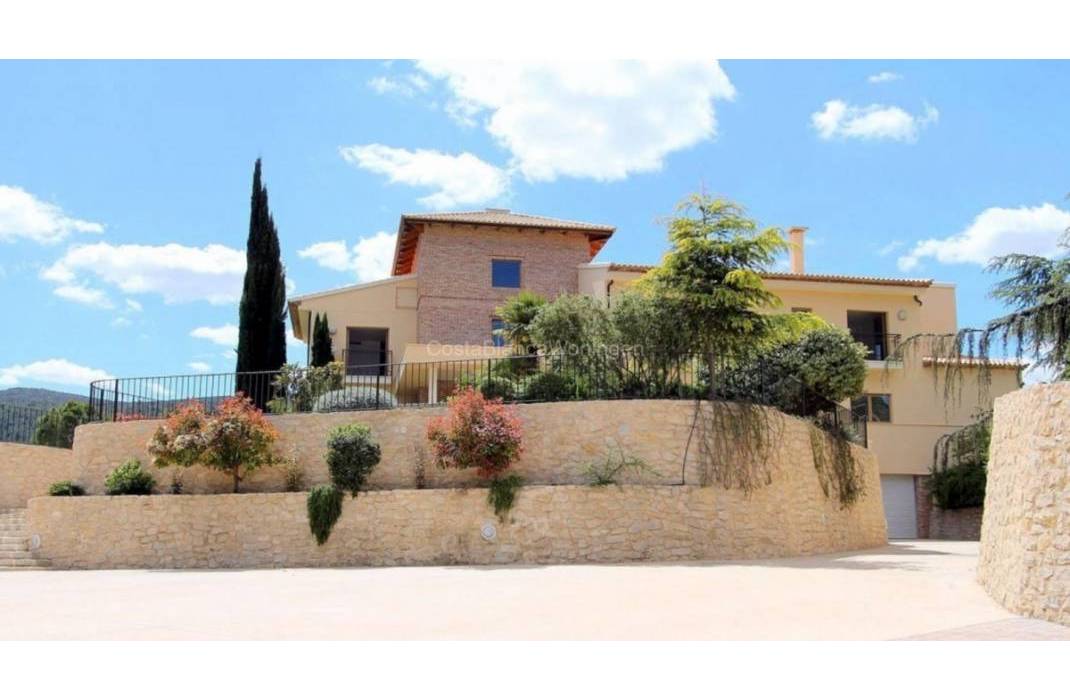 Resale - Villa - Penàguila