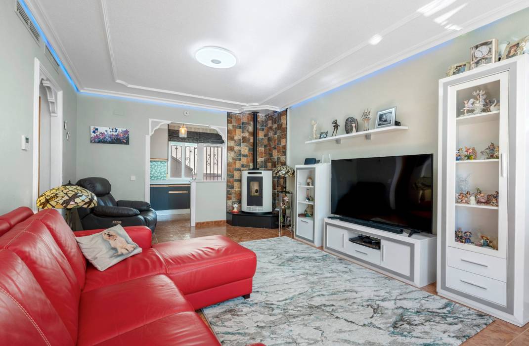 Resale - Villa - San Miguel de Salinas - San Miguel De Salinas