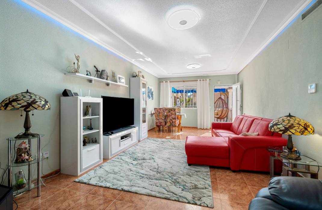 Resale - Villa - San Miguel de Salinas - San Miguel De Salinas