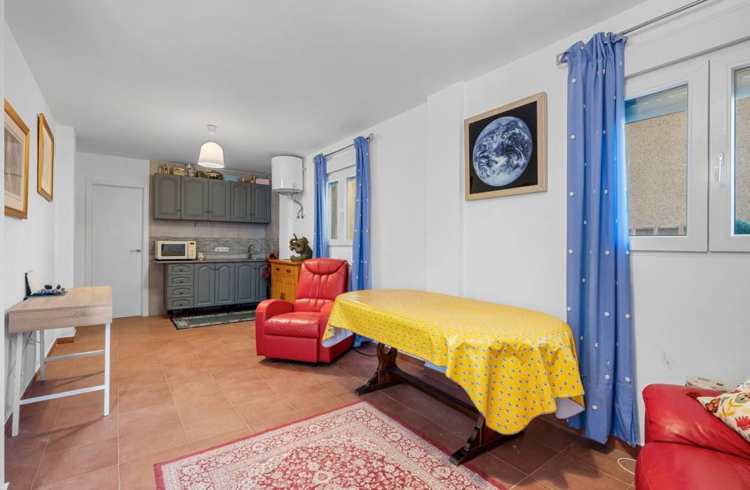 Resale - Villa - San Miguel de Salinas - San Miguel De Salinas