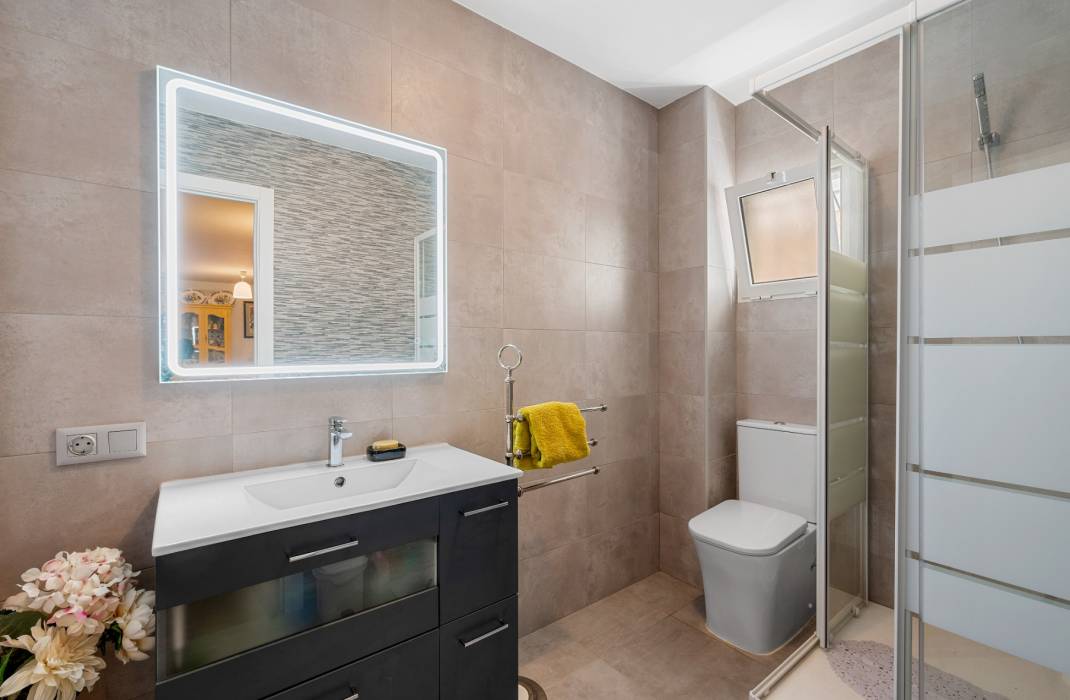 Resale - Villa - San Miguel de Salinas - San Miguel De Salinas