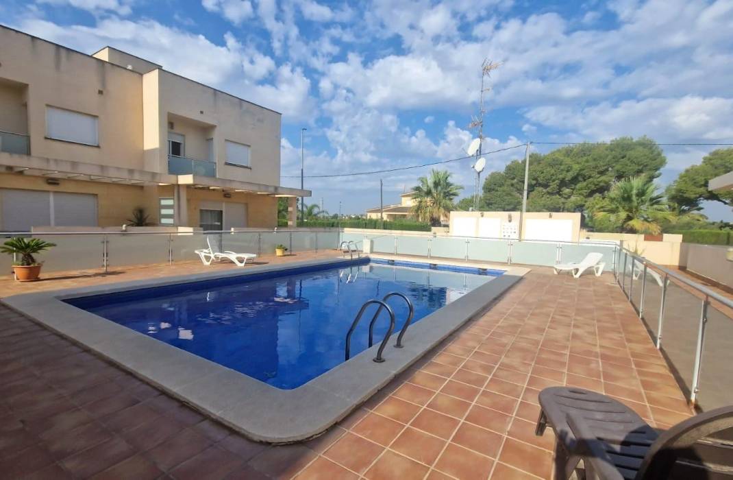 Resale - Villa - Torretas