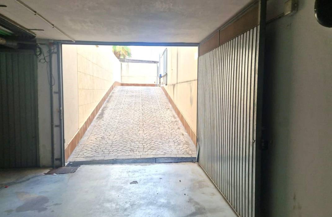 Resale - Villa - Torretas