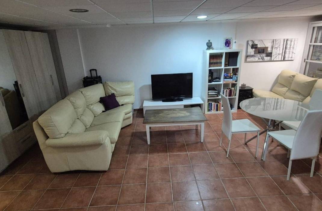 Resale - Villa - Torrevieja - Aguas nuevas 2