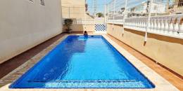 Resale - Villa - Torrevieja - Cabo cervera