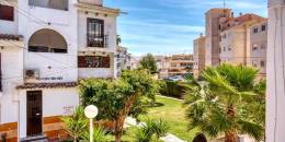 Resale - Villa - Torrevieja - Calas blanca