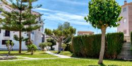 Resale - Villa - Torrevieja - Calas blanca