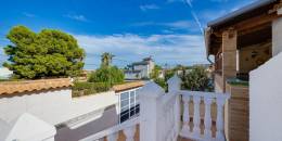 Resale - Villa - Torrevieja - La Siesta - El Salado - Torreta