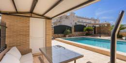 Resale - Villa - Torrevieja - La Veleta