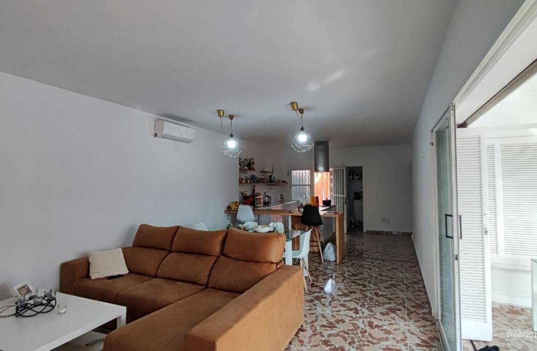 Resale - Villa - Torrevieja - La veleta