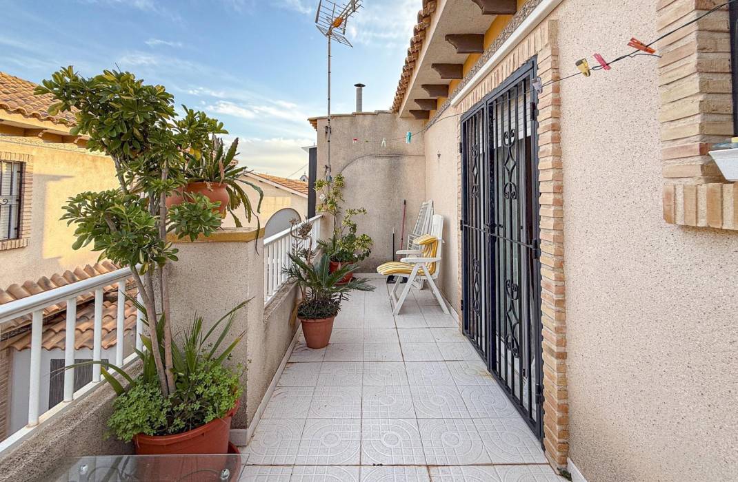 Resale - Villa - Torrevieja - Las calas