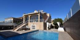 Resale - Villa - Torrevieja - Los altos