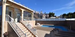 Resale - Villa - Torrevieja - Los altos