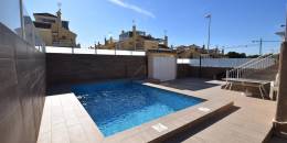 Resale - Villa - Torrevieja - Los altos