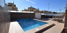 Resale - Villa - Torrevieja - Los altos