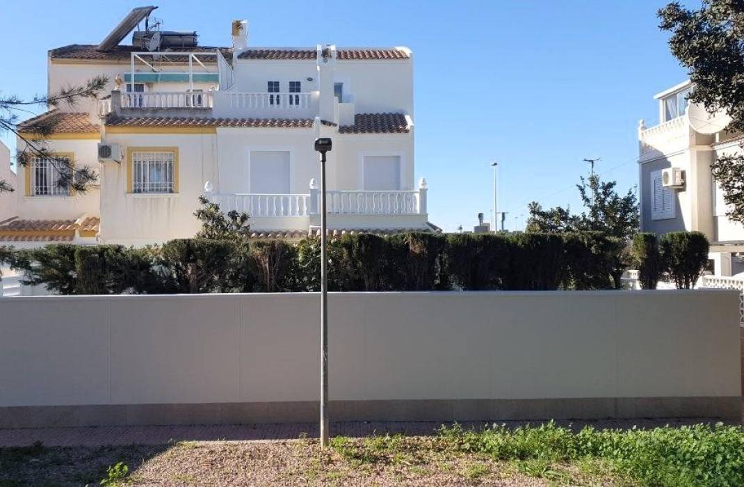 Resale - Villa - Torrevieja - Parque las naciones