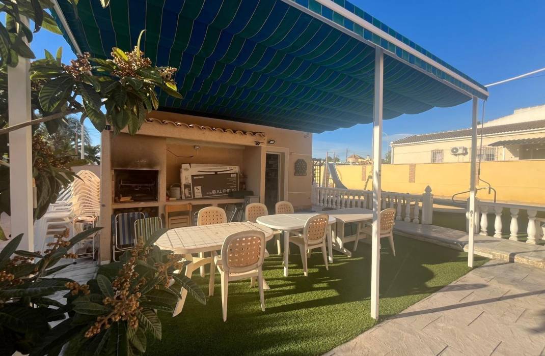 Resale - Villa - Torrevieja - San luis