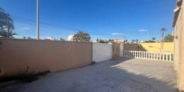 Resale - Villa - Torrevieja - San luis