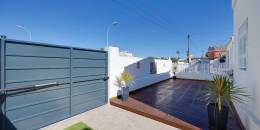 Resale - Villa - Torrevieja - San luis