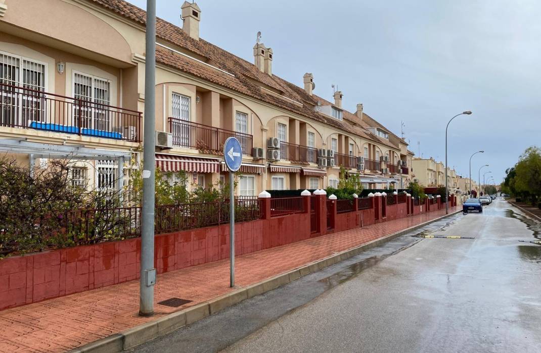 Resale - Villa - Torrevieja - Torreblanca