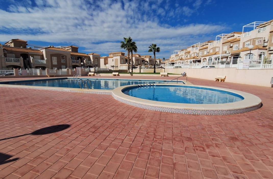 Resale - Villa - Torrevieja - Torreblanca