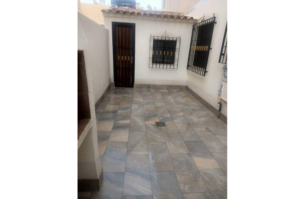 Resale - Villa - Torrevieja - Torreblanca