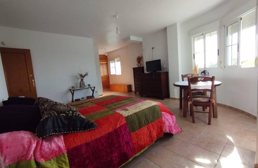 Resale - Villa - Torrevieja - Torreta florida