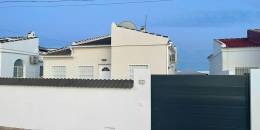 Resale - Villa - Torrevieja - torrevieja